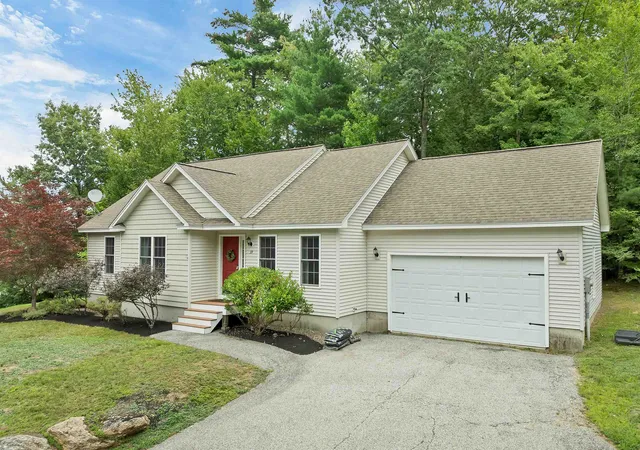 Photo 1 of Single family home for sale at 39 Sterling Dr, Laconia, NH 03246 | MLS# 5107470 | Listing updated on 2026-08-31