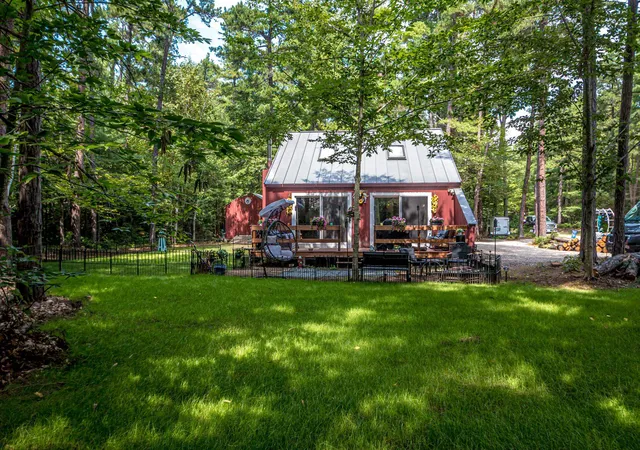 Photo 4 of Single family home for sale at 46 Mason Dr, Tamworth, NH 03886 | MLS# 5107478 | Listing updated on 2026-10-07
