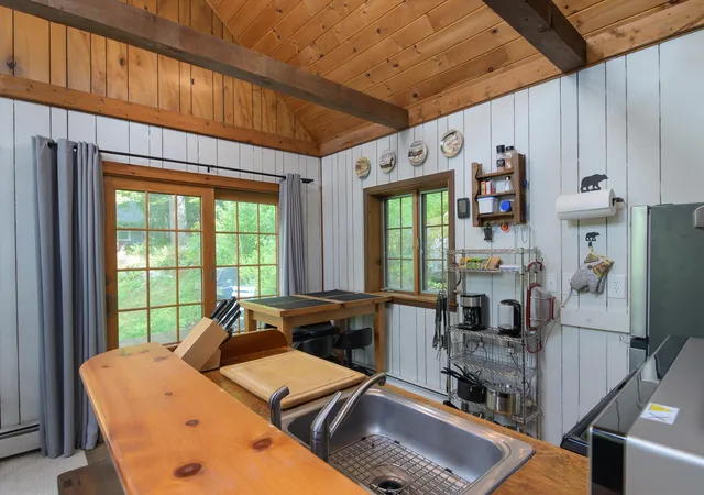 Photo 4 of Single family home for sale at 398 Tallwood Cir, Londonderry, VT 05148 | MLS# 5107484 | Listing updated on 2026-09-04