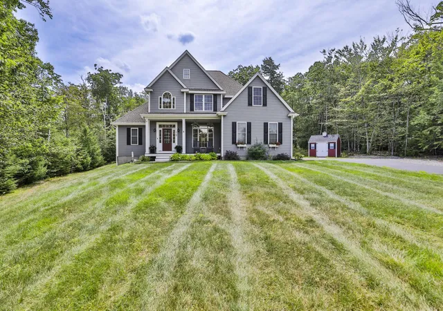 Photo 1 of Single family home for sale at 19 Lorden Rd, New Boston, NH 03070 | MLS# 5107488 | Listing updated on 2026-09-17