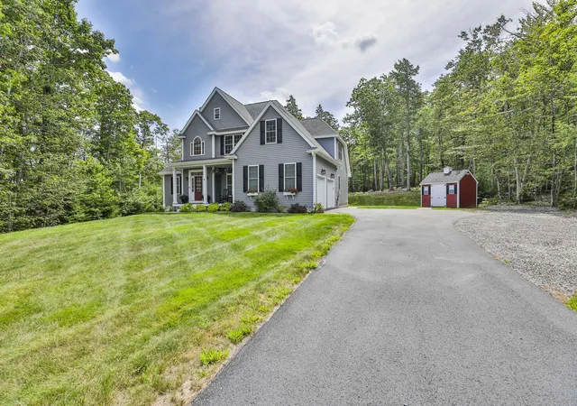 Photo 2 of Single family home for sale at 19 Lorden Rd, New Boston, NH 03070 | MLS# 5107488 | Listing updated on 2026-09-17