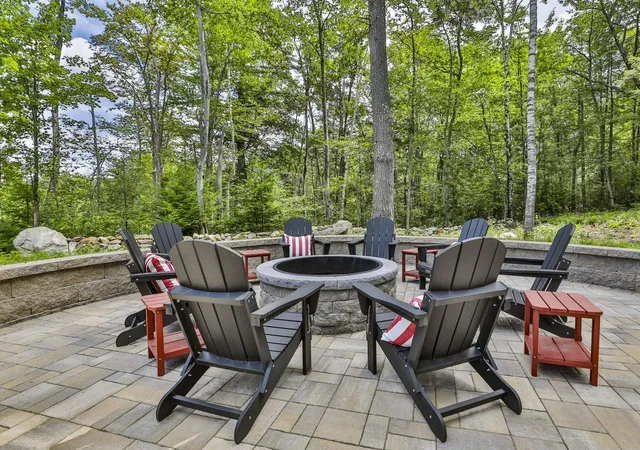 Photo 4 of Single family home for sale at 19 Lorden Rd, New Boston, NH 03070 | MLS# 5107488 | Listing updated on 2026-09-17