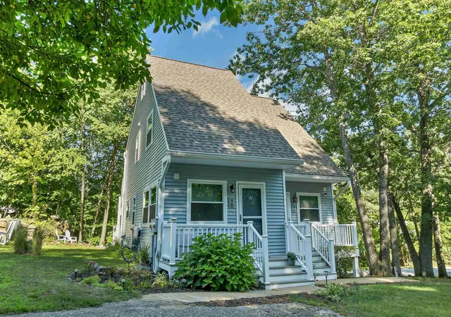 Townhouse for sale at 9b Brian Ln #B, Laconia, NH 03246 | MLS# 5107492