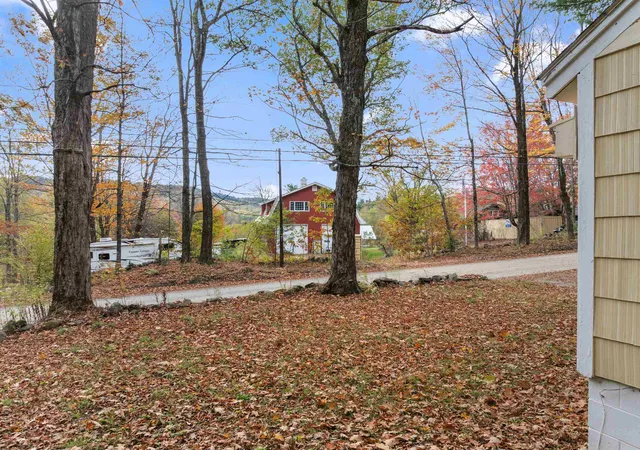 Photo 3 of Single family home for sale at 422 Currier Rd, Hill, NH 03243 | MLS# 5107494 | Listing updated on 2026-09-07
