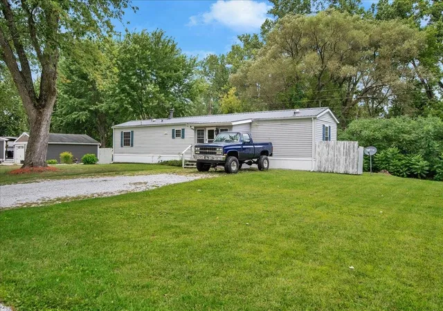 Photo 3 of Sale Pending at 28 Burt St, Saint Albans, VT 05478 | MLS# 5107499 | Listing updated on 2026-09-08