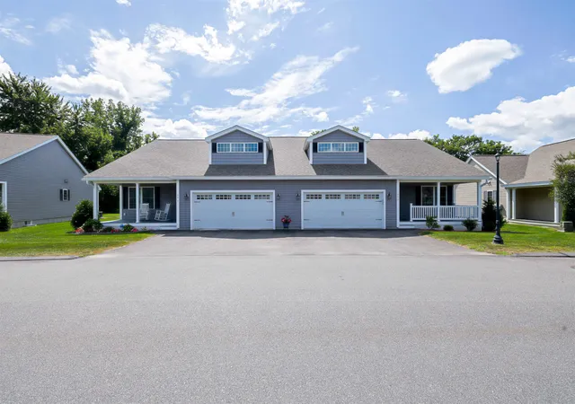 Photo 3 of Condo for sale at 64 Brackett Ln #B, Hudson, NH 03051 | MLS# 5107500 | Listing updated on 2026-09-10