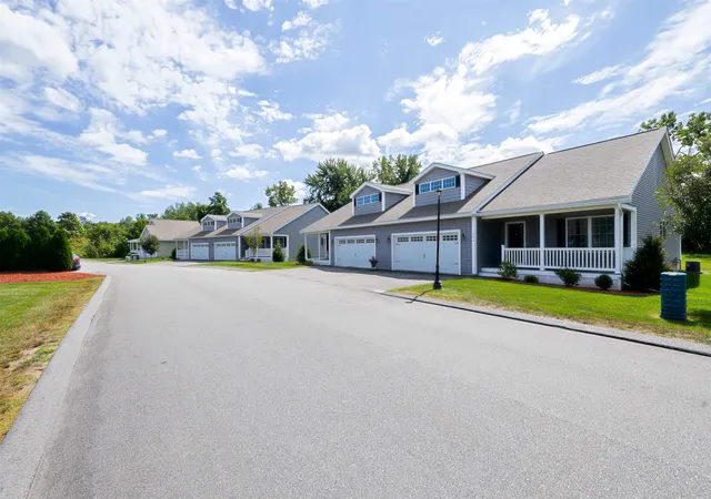 Photo 3 of Condo for sale at 64 Brackett Ln #B, Hudson, NH 03051 | MLS# 5107500 | Listing updated on 2026-09-10