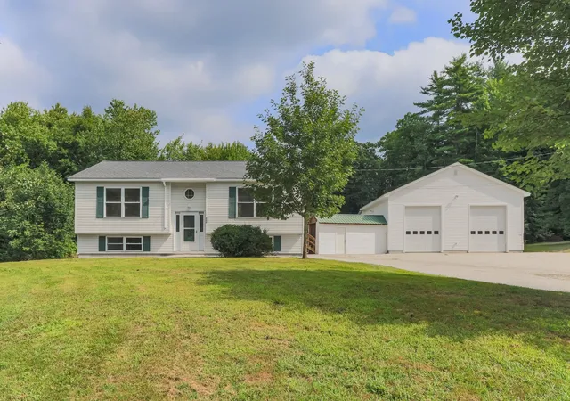 Single family home for sale at 22 Kedeka Dr, Epsom, NH 03234 | MLS# 5107509