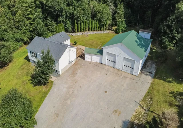 Photo 2 of Single family home for sale at 22 Kedeka Dr, Epsom, NH 03234 | MLS# 5107509 | Listing updated on 2026-09-16