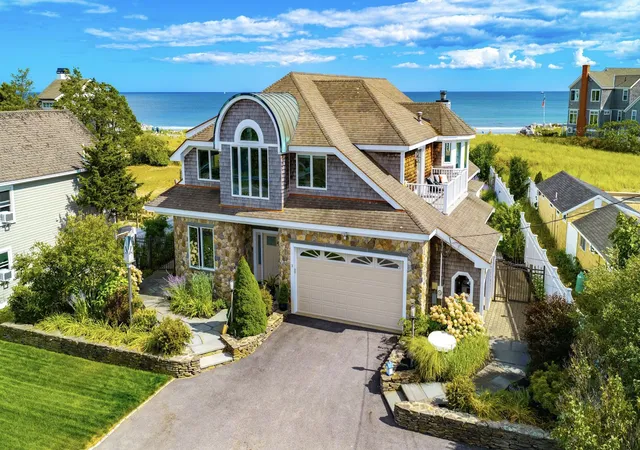 Photo 2 of Single family home for sale at 3 Ocean Blvd, North Hampton, NH 03862 | MLS# 5107511 | Listing updated on 2026-09-04