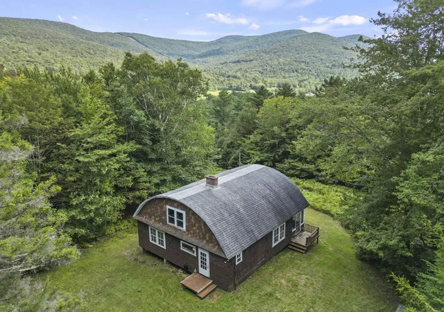 Photo 1 of Single family home for sale at 3711 Main Rd, Readsboro, VT 05352 | MLS# 5107516 | Listing updated on 2026-09-15
