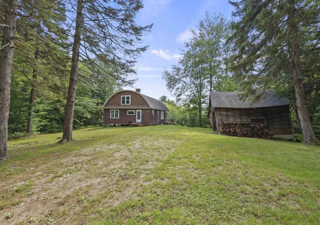 Photo 2 of Single family home for sale at 3711 Main Rd, Readsboro, VT 05352 | MLS# 5107516 | Listing updated on 2026-09-15