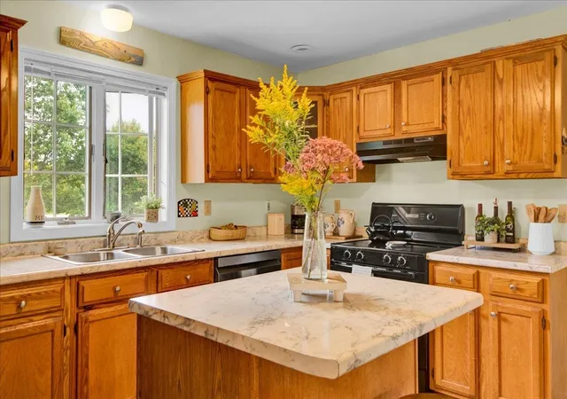 Photo 4 of Sale Pending at 245 Pleasant Acres Dr, Williston, VT 05495 | MLS# 5107546 | Listing updated on 2026-09-04