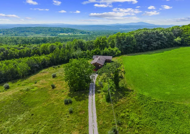 Photo 3 of Single family home for sale at 52 Borough Rd, Canterbury, NH 03224 | MLS# 5107559 | Listing updated on 2026-09-10