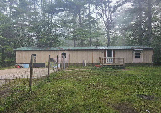 Photo 2 of Manufactured home for sale at 124 Old Stagecoach Rd, Freedom, NH 03836 | MLS# 5107580 | Listing updated on 2026-09-01