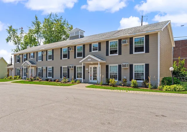 Photo 1 of Condo for sale at 89 Winnacunnet Rd #8, Hampton, NH 03842 | MLS# 5107598 | Listing updated on 2026-10-14
