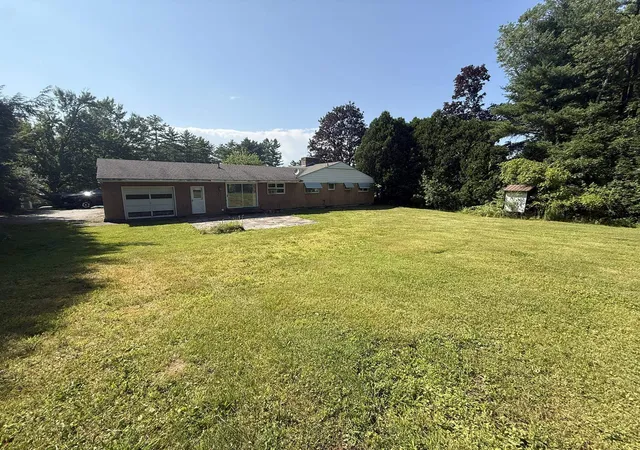 Photo 3 of Single family home for sale at 62 Ridge Ave, Claremont, NH 03743 | MLS# 5107599 | Listing updated on 2026-09-01