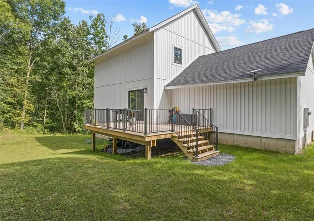 Photo 4 of Single family home for sale at 100 Leos Ln, Georgia, VT 05478 | MLS# 5107600 | Listing updated on 2026-09-17