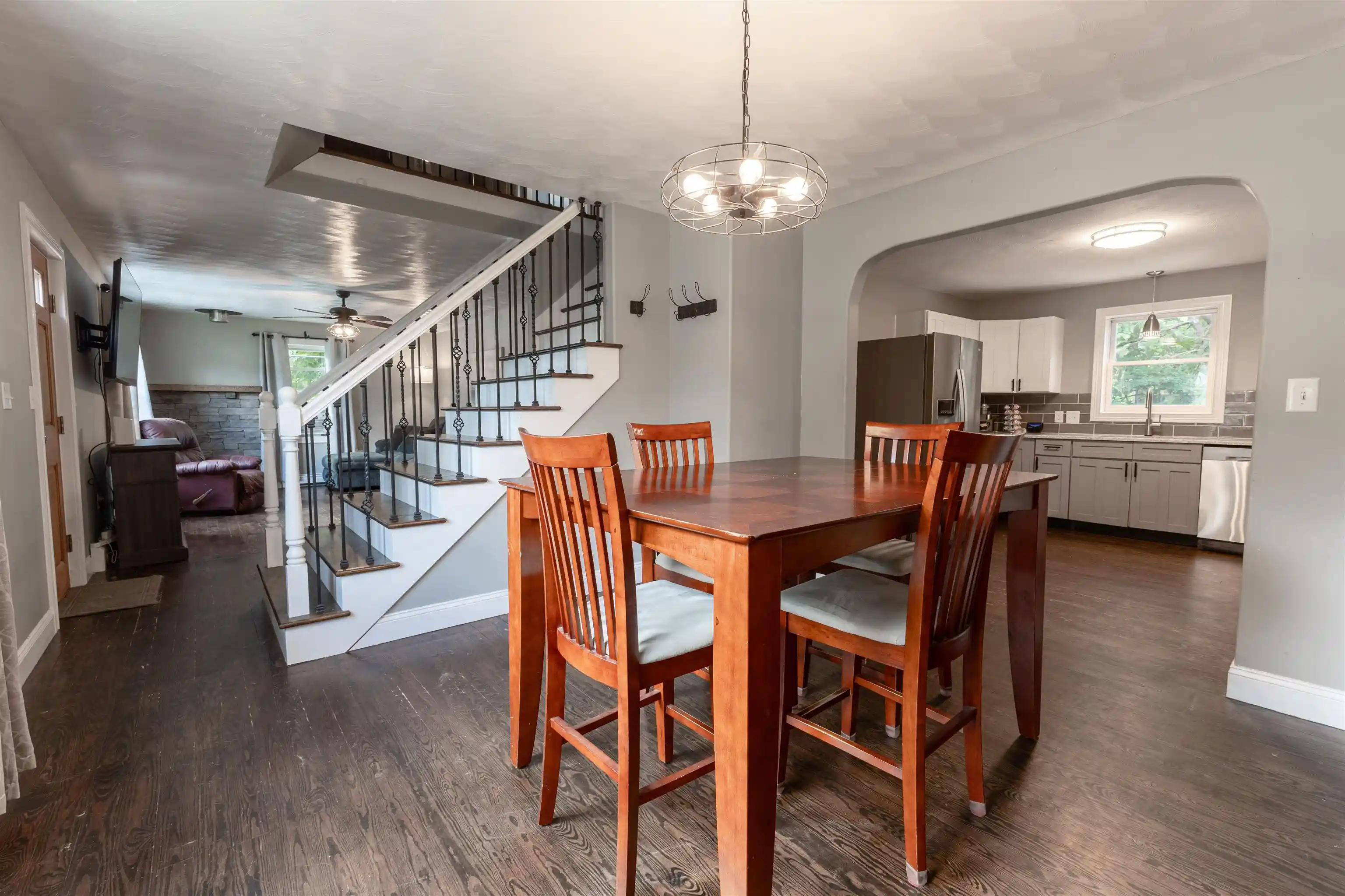 Photo 1 of Single family home for sale at 44 Davis St, Claremont, NH 03743 | MLS# 5108553 | Listing updated on 2026-10-17