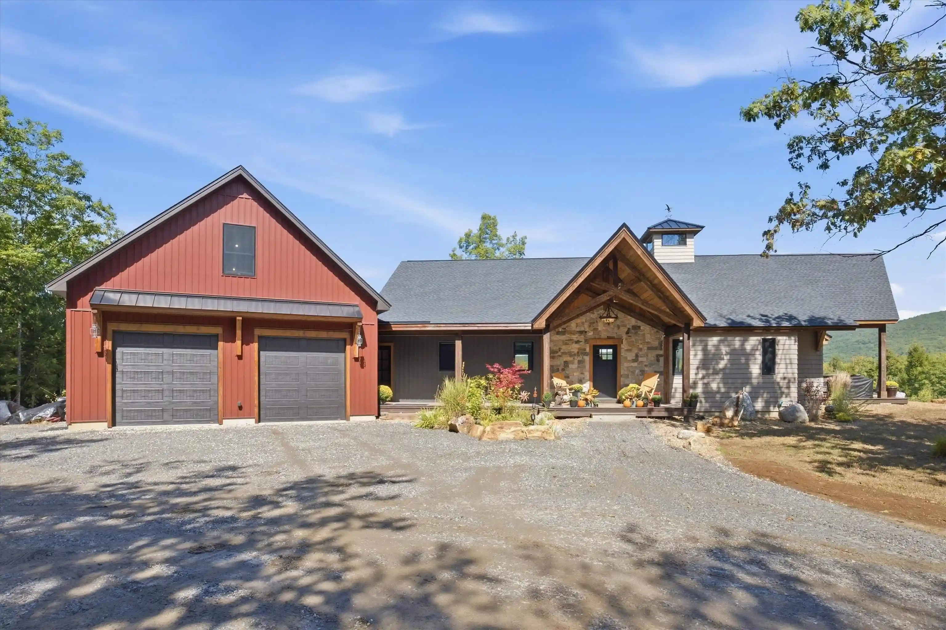 Photo 2 of Single family home for sale at 237 Middle Route, Belmont, NH 03220 | MLS# 5111055 | Listing updated on 2026-10-28