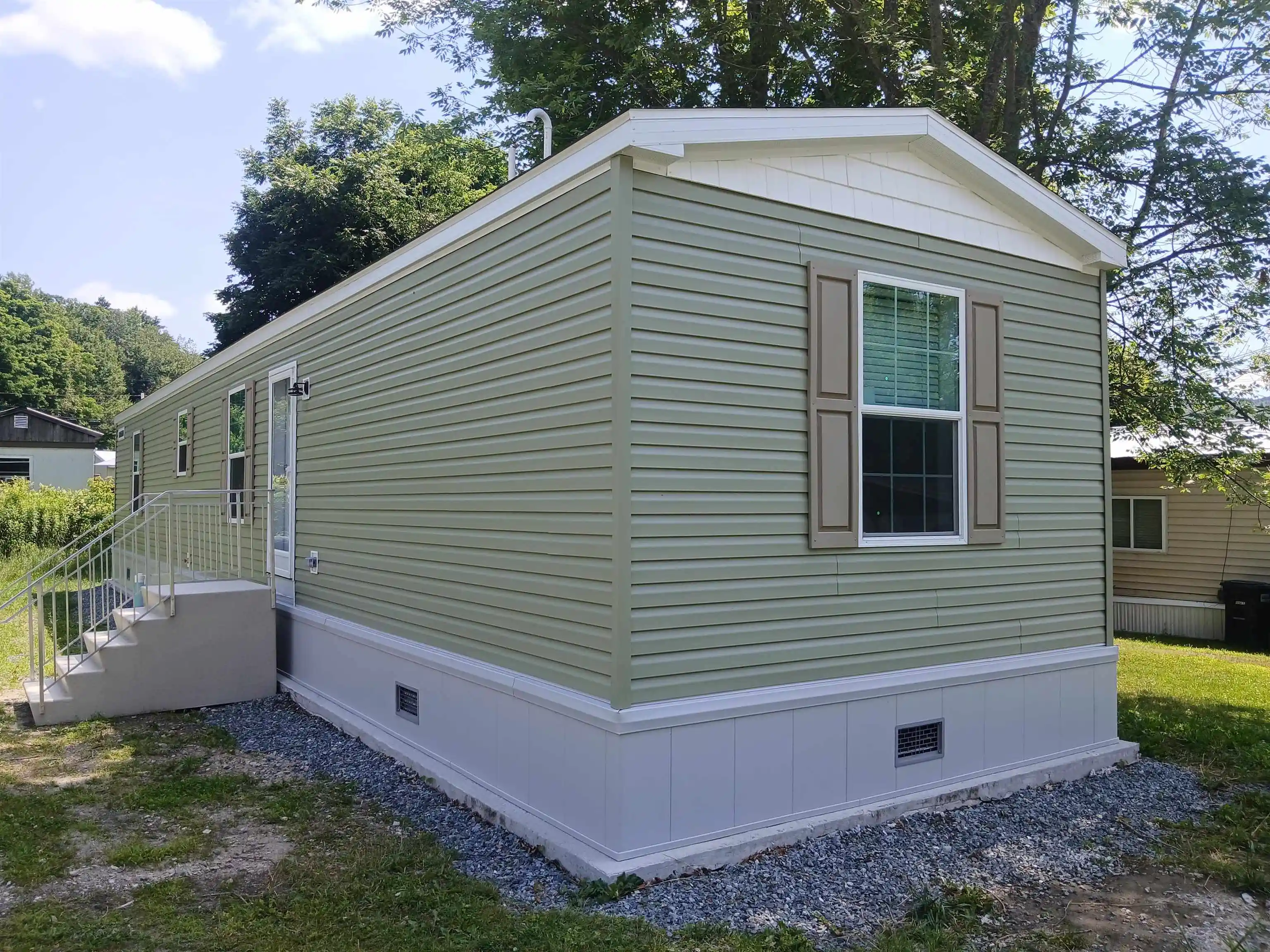Single family home for sale at 10 Daniels Dr, Enfield, NH 03748 | MLS# 5112008