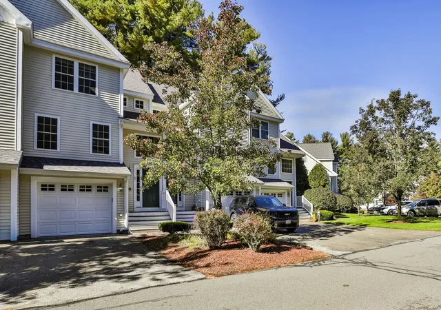 Photo 1 of Townhouse for sale at 67 Barrington Ave, Nashua, NH 03062 | MLS# 5114366 | Listing updated on 2026-10-29