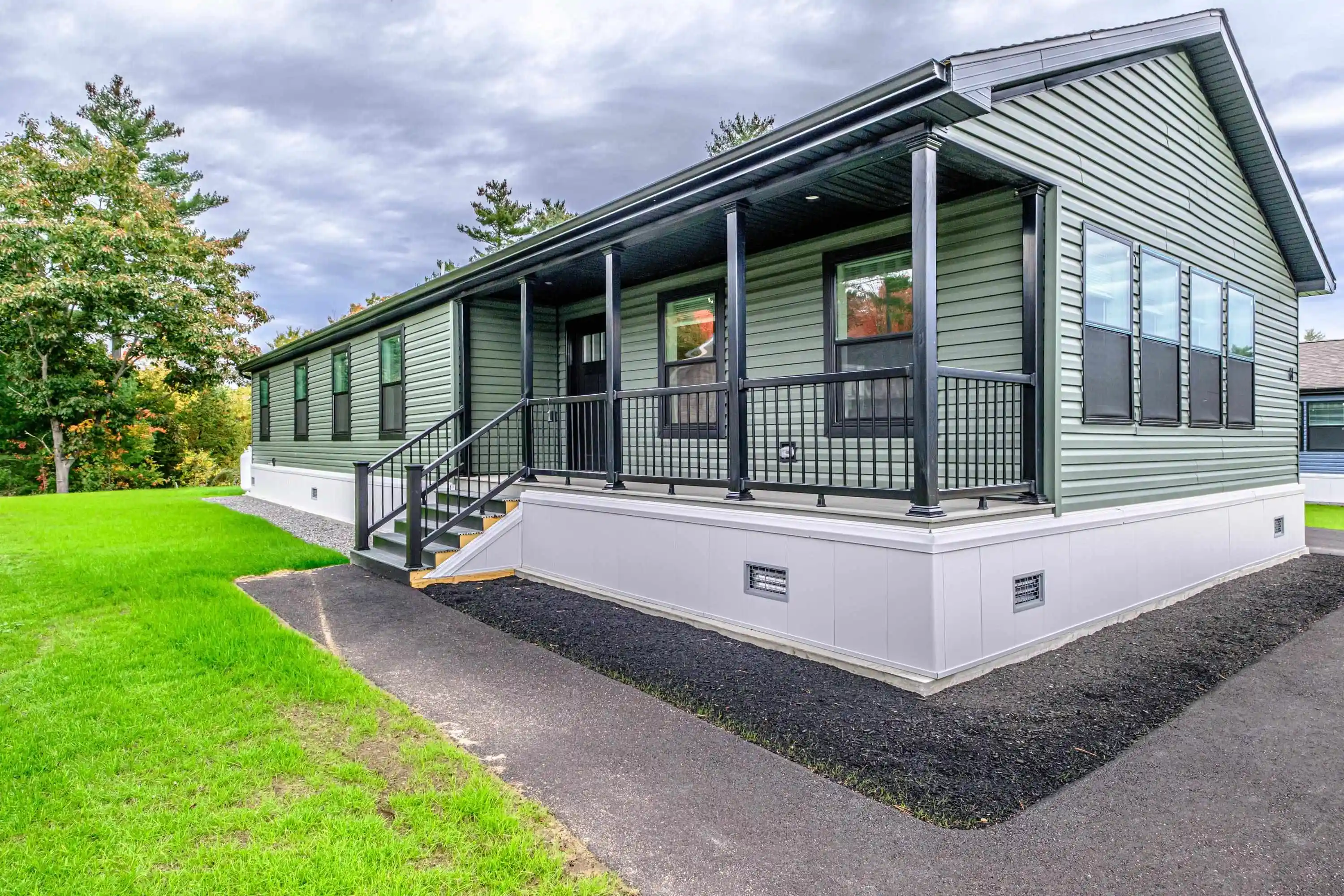 Manufactured home for sale at 61 Diamondback Dr, Rochester, NH 03868 | MLS# 5114449