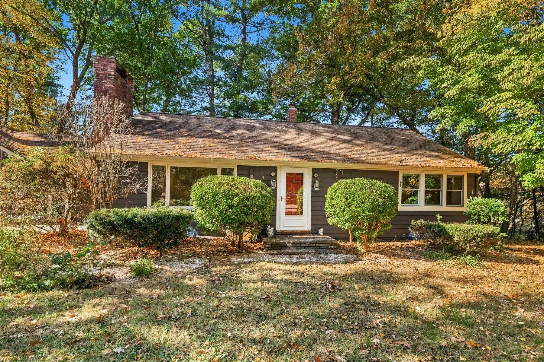 Single family home for sale at 1 York Rd, Hampstead, NH 03841 | MLS# 5114509
