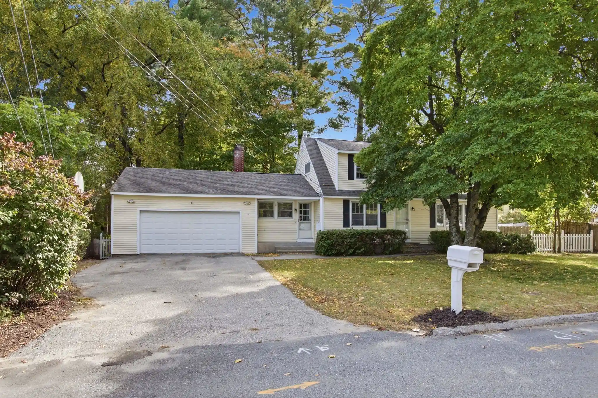 Single family home for sale at 3 Alice Dr, Nashua, NH 03063 | MLS# 5114533