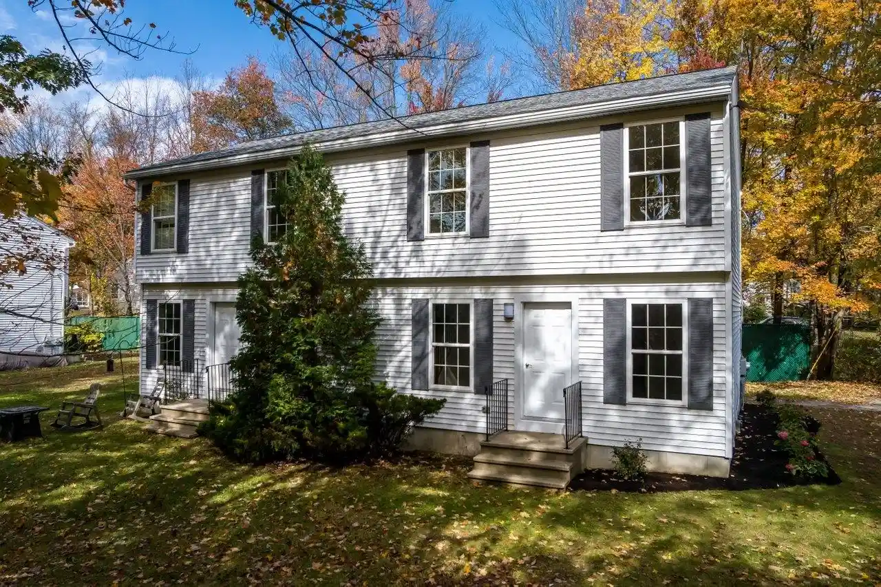 Photo 1 of Townhouse for sale at 125 Sullivan St #A, Berwick, ME 03901 | MLS# 5114571 | Listing updated on 2026-10-29