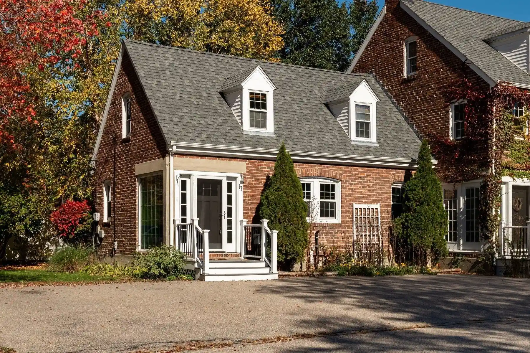 Photo 1 of Townhouse for sale at 17 Grape St, Newmarket, NH 03857 | MLS# 5114659 | Listing updated on 2026-10-19