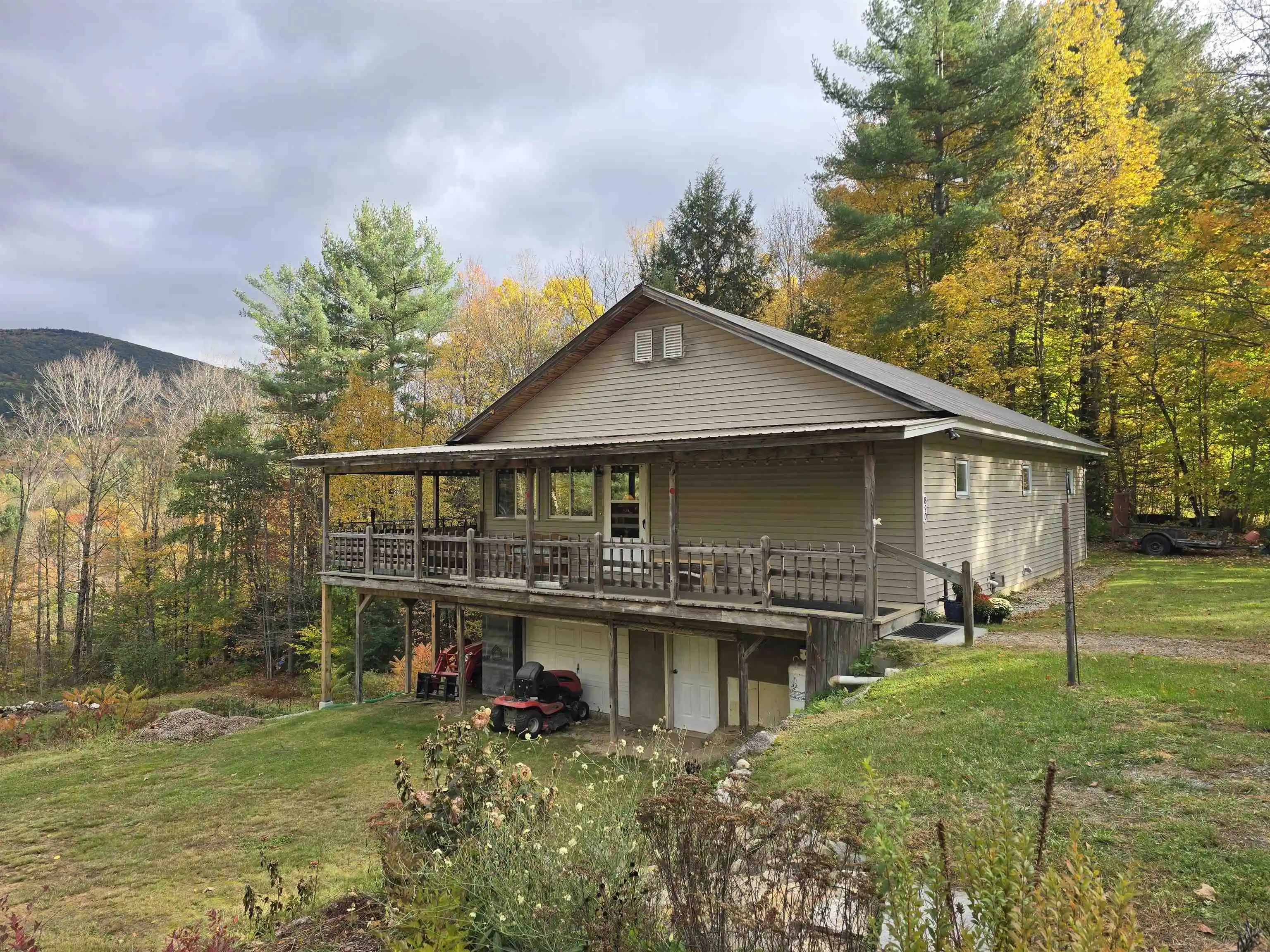 Photo 1 of Single family home for sale at 890 Mt Moosilauke Hwy, Wentworth, NH 03282 | MLS# 5114687 | Listing updated on 2026-10-24