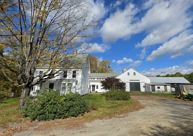 Photo 1 of Single family home for sale at 41 Patterson Hl Rd, Henniker, NH 03242 | MLS# 5114702 | Listing updated on 2026-10-30