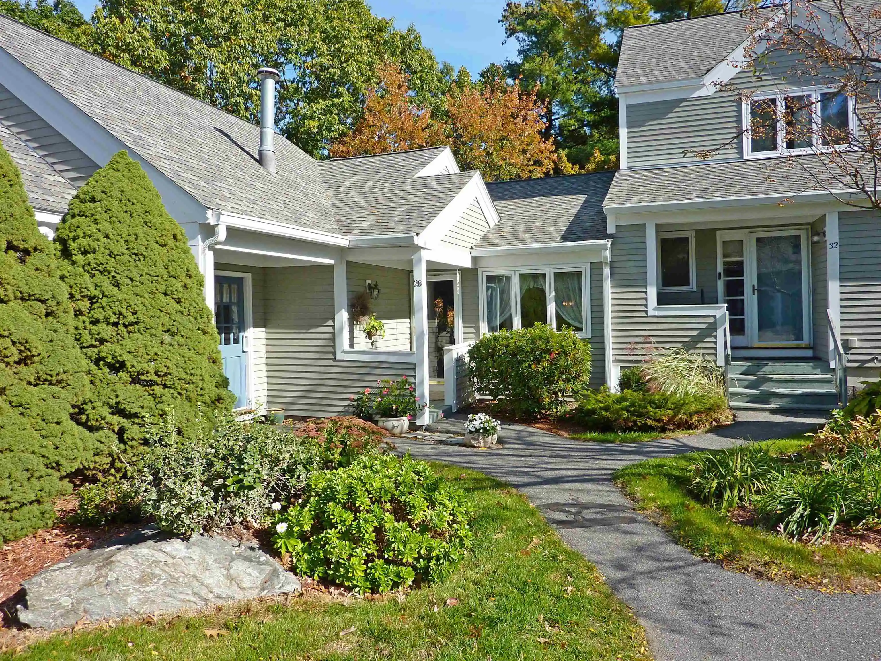 Photo 1 of Sale Pending at 28 Heather Ct, Nashua, NH 03062 | MLS# 5114723 | Listing updated on 2026-10-26