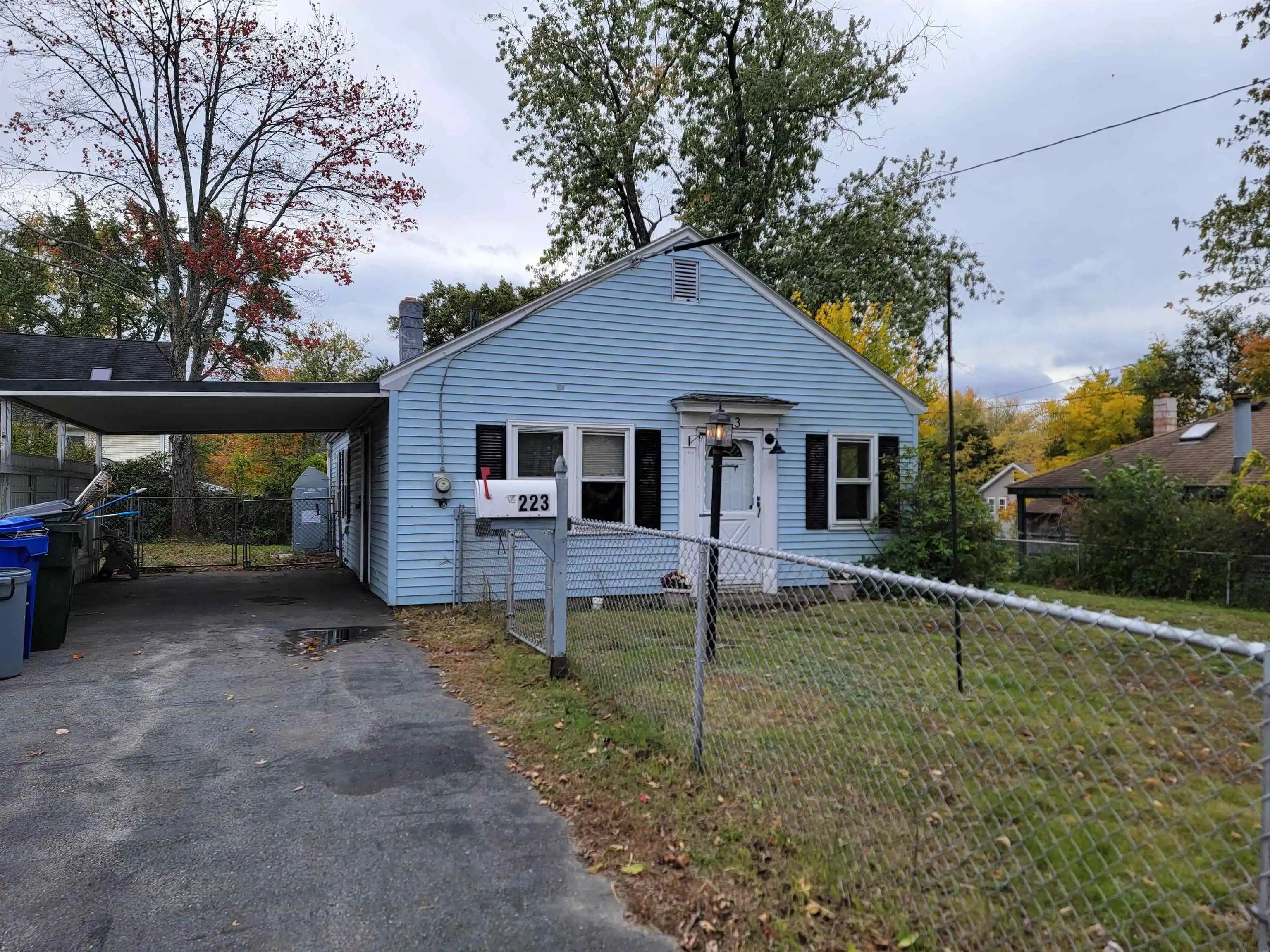 Single family home for sale at 223 Melrose St, Manchester, NH 03109 | MLS# 5114754