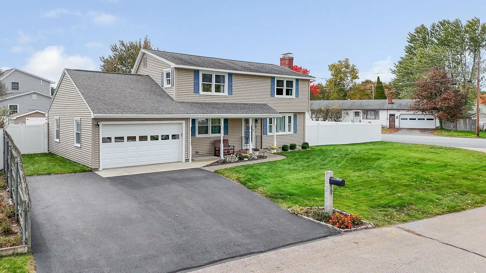 Photo 1 of Sale Pending at 8 Aztec Rd, Nashua, NH 03063 | MLS# 5114780 | Listing updated on 2026-10-23