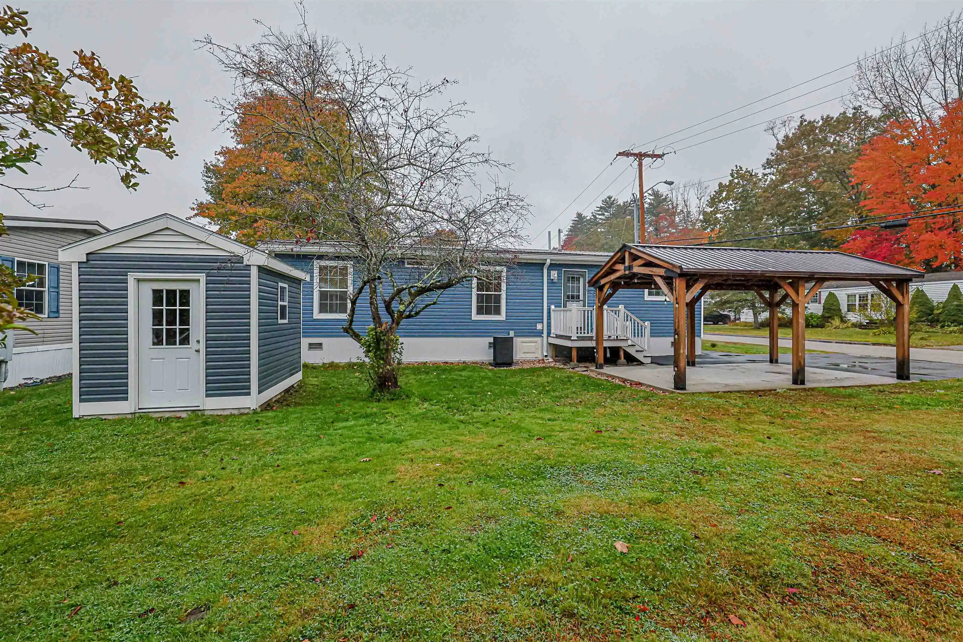 Manufactured home for sale at 202 Robinhood Dr, Exeter, NH 03833 | MLS# 5114782