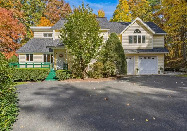 Single family home for sale at 25 Chagnon Ln, Hudson, NH 03051 | MLS# 5114847