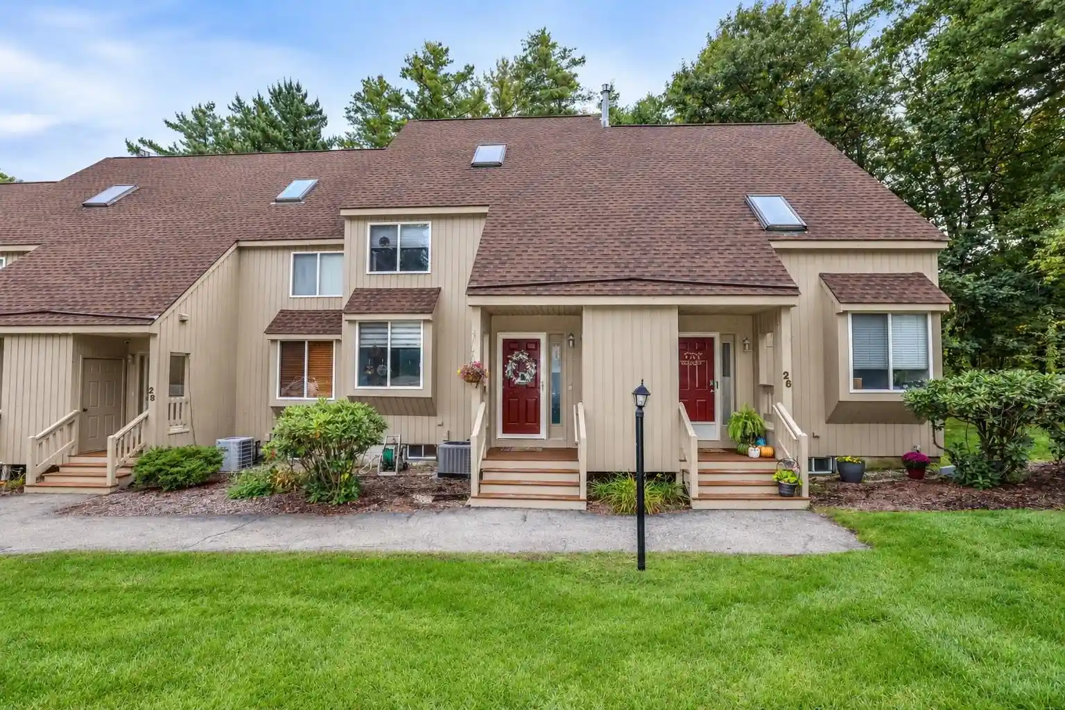 Single family home for sale at 27 Suffolk Ct #168, Bedford, NH 03110 | MLS# 5114887