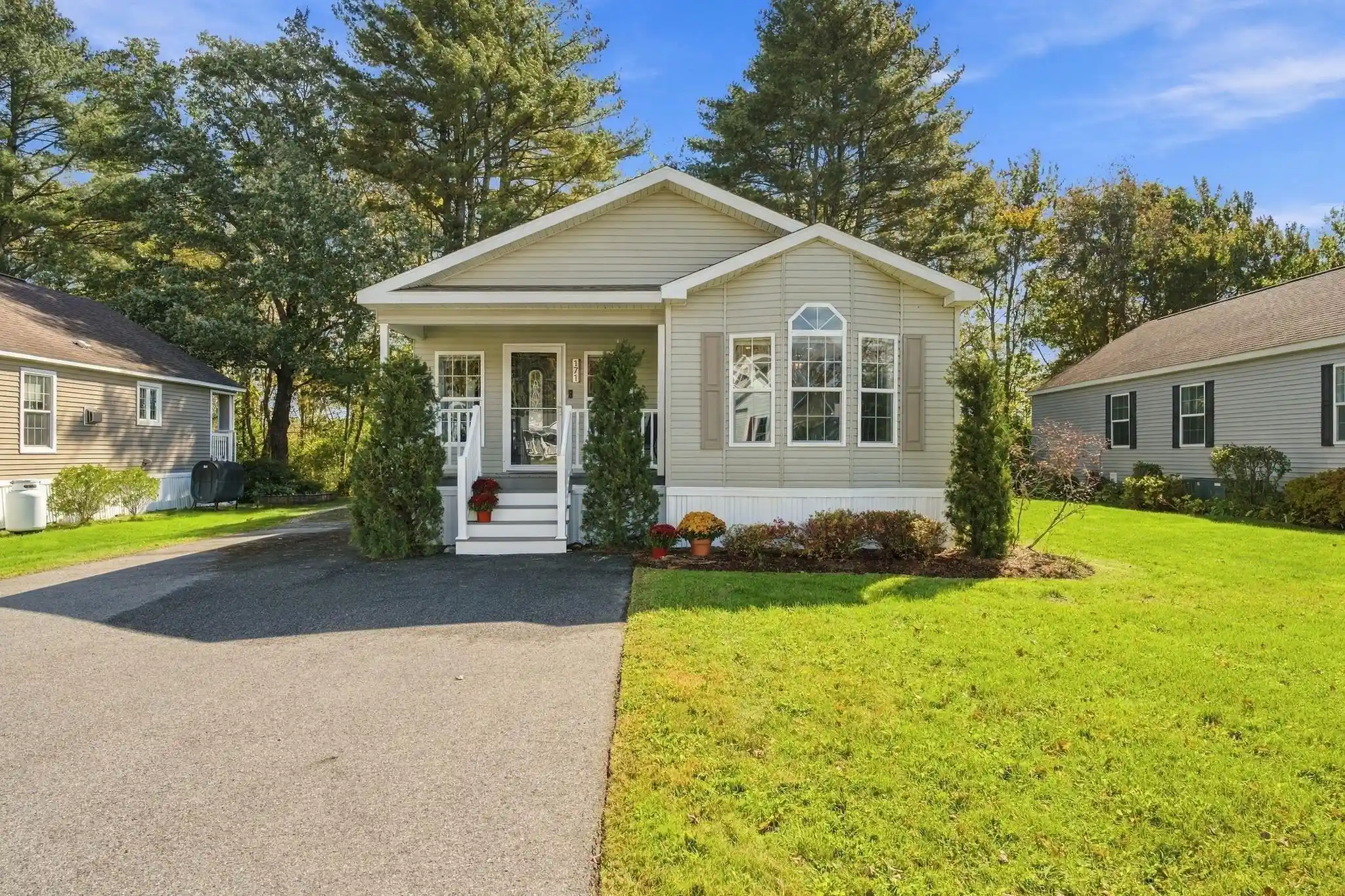 Single family home for sale at 171 Codfish Cor Rd, Portsmouth, NH 03801 | MLS# 5114943