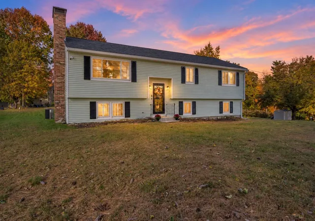 Single family home for sale at 120 Mooresville Rd, Manchester, NH 03103 | MLS# 5114982