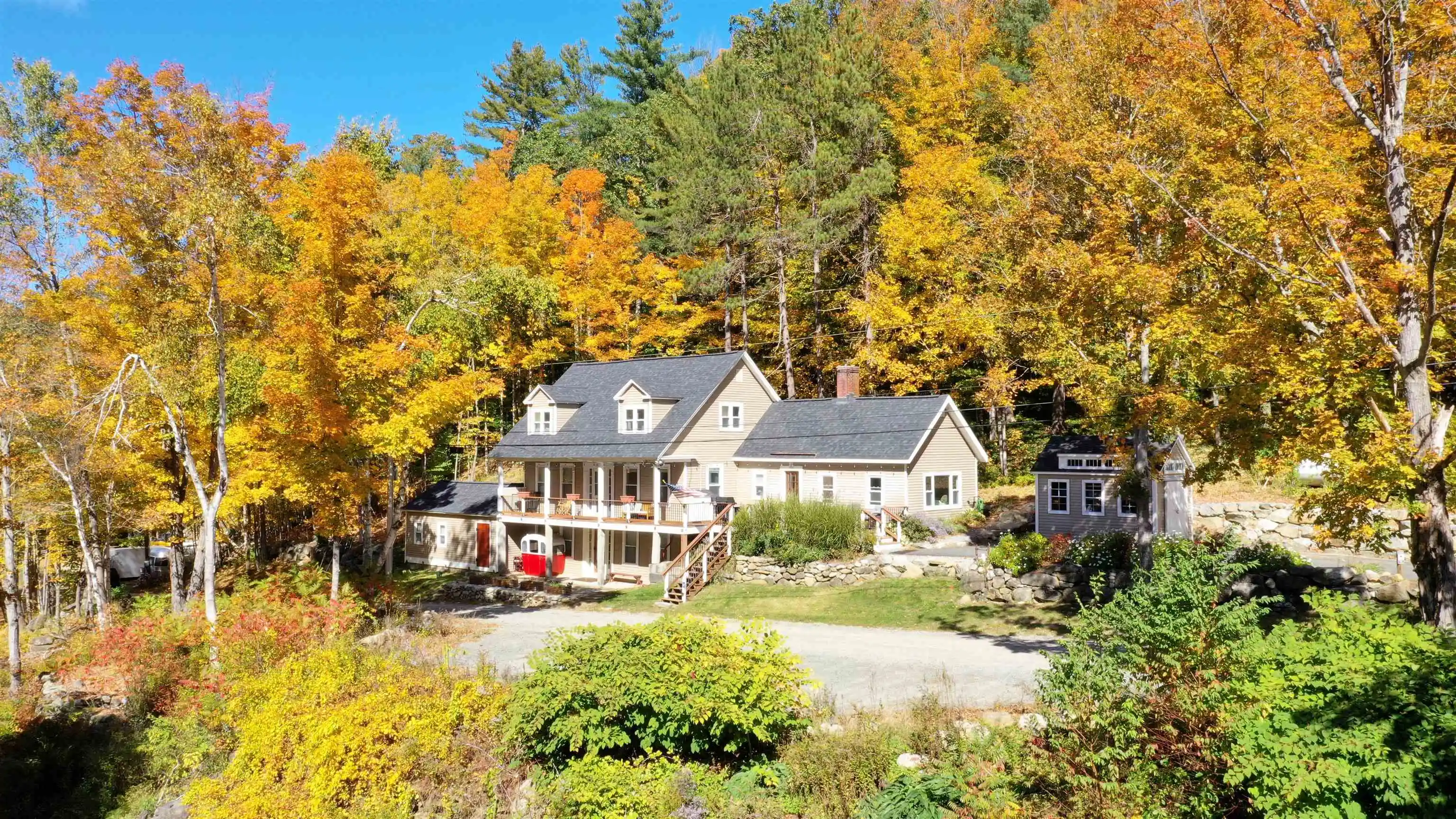 Single family home for sale at 24 Ml Pond Ln, New London, NH 03257 | MLS# 5115090