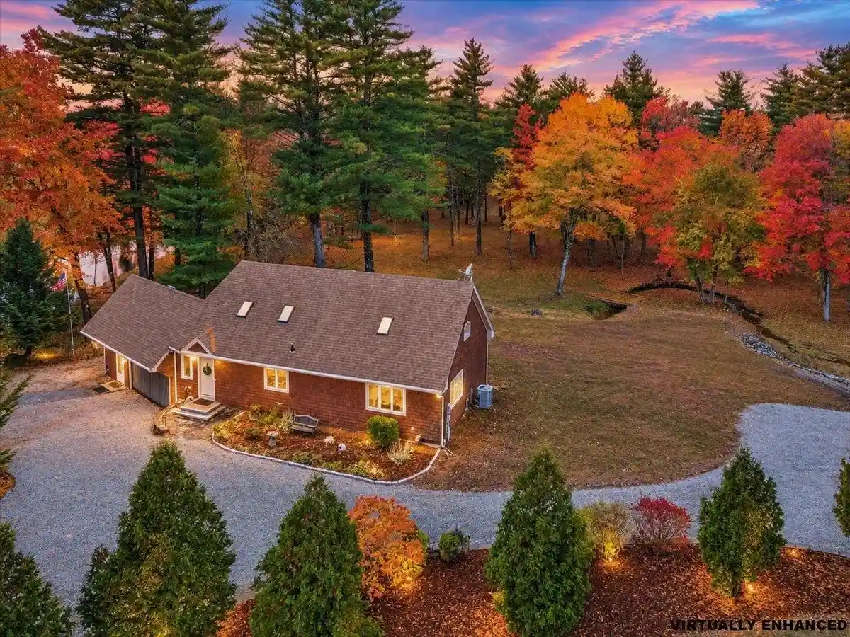 Single family home for sale at 7135 Currier Rd, Loudon, NH 03307 | MLS# 5115172
