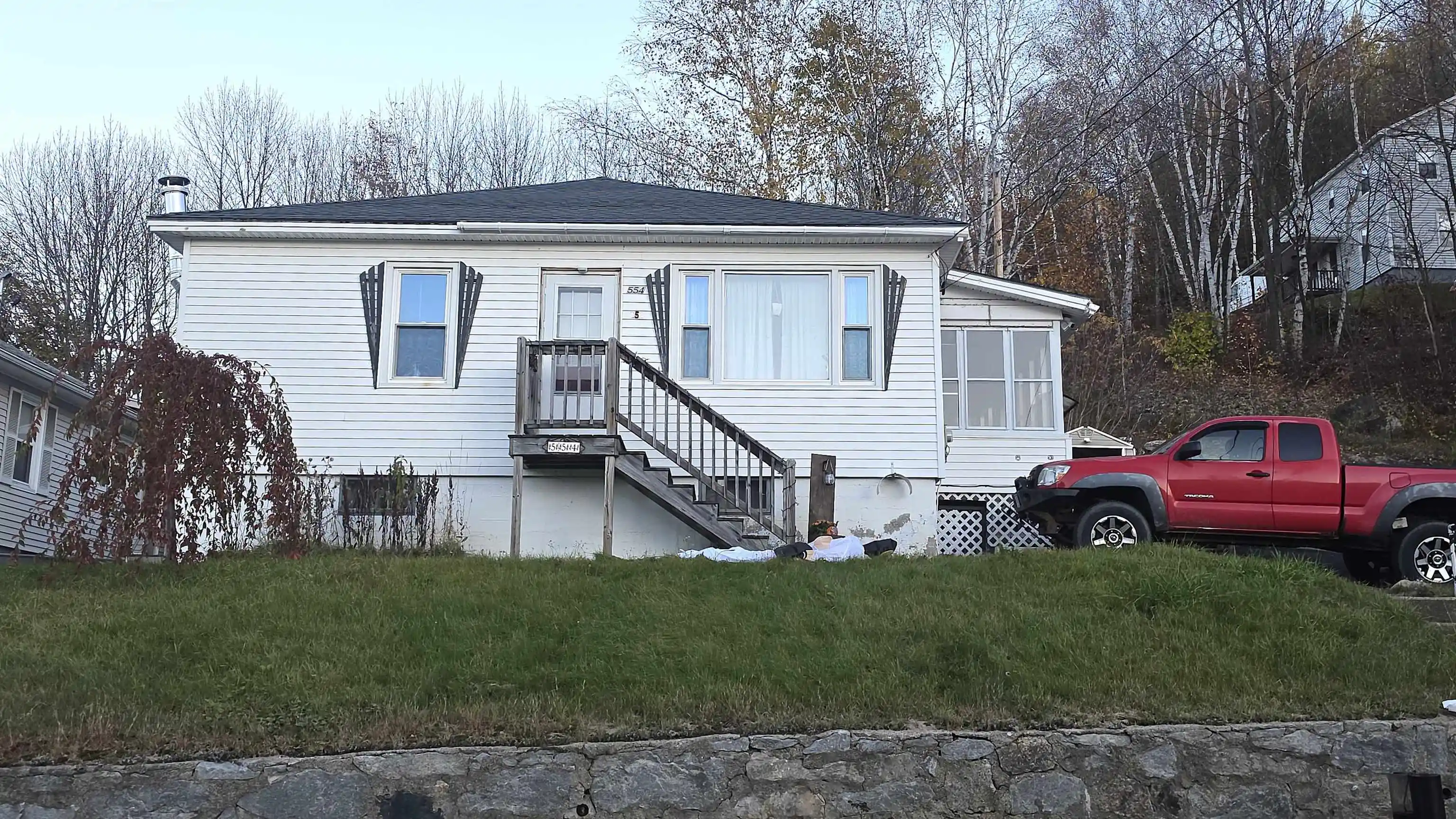 Photo 1 of Single family home for sale at 554 Rockingham St, Berlin, NH 03570 | MLS# 5115197 | Listing updated on 2026-10-22