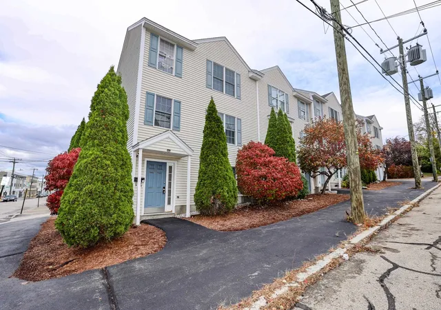 Photo 1 of Townhouse for sale at 594 Silver St #1, Manchester, NH 03103 | MLS# 5115309 | Listing updated on 2026-10-29