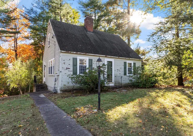 Photo 1 of Sale Pending at 34 Charlotte Ave, Nashua, NH 03064 | MLS# 5115367 | Listing updated on 2026-10-30