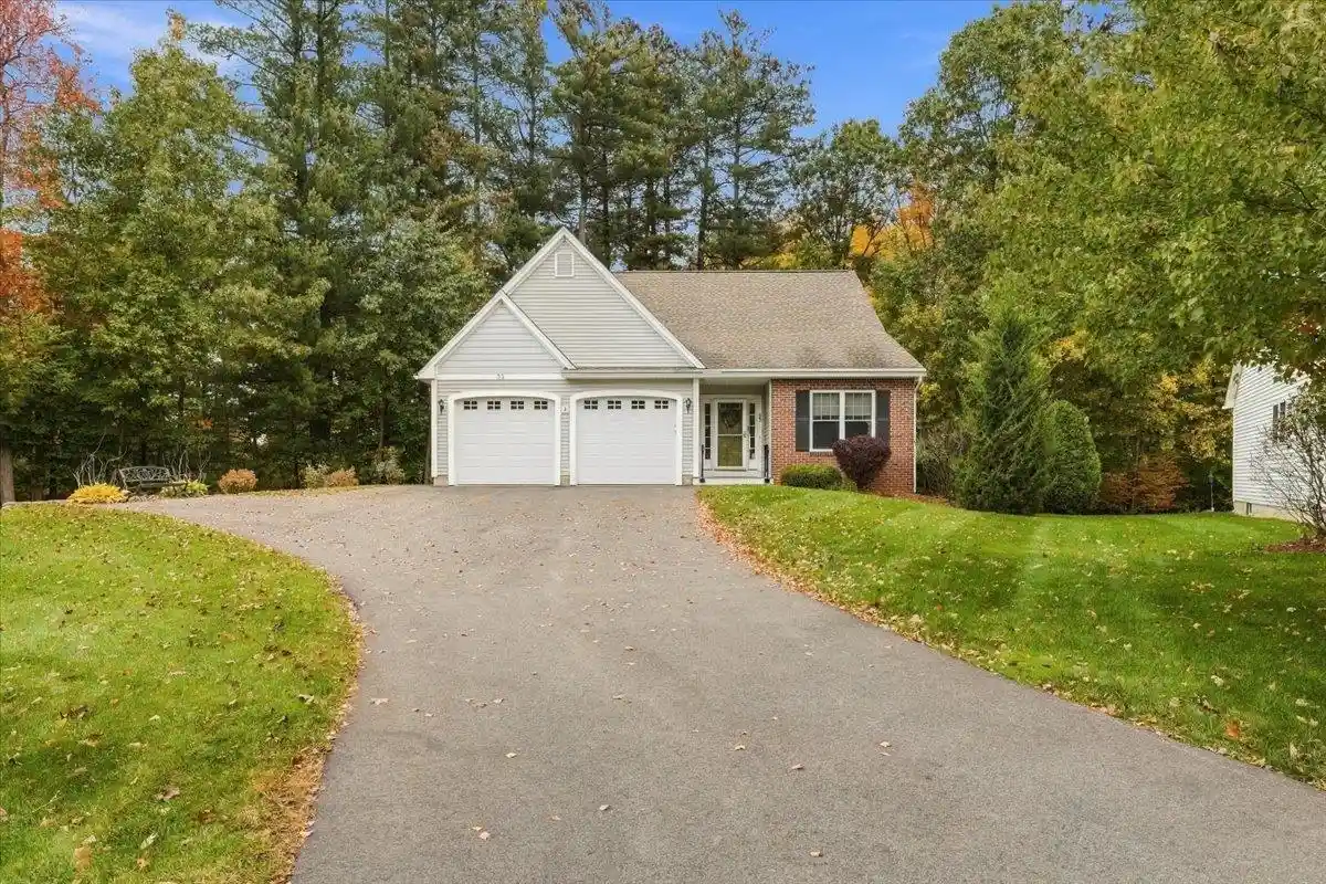 Single family home for sale at 33 Reflection Dr, Hudson, NH 03051 | MLS# 5115534