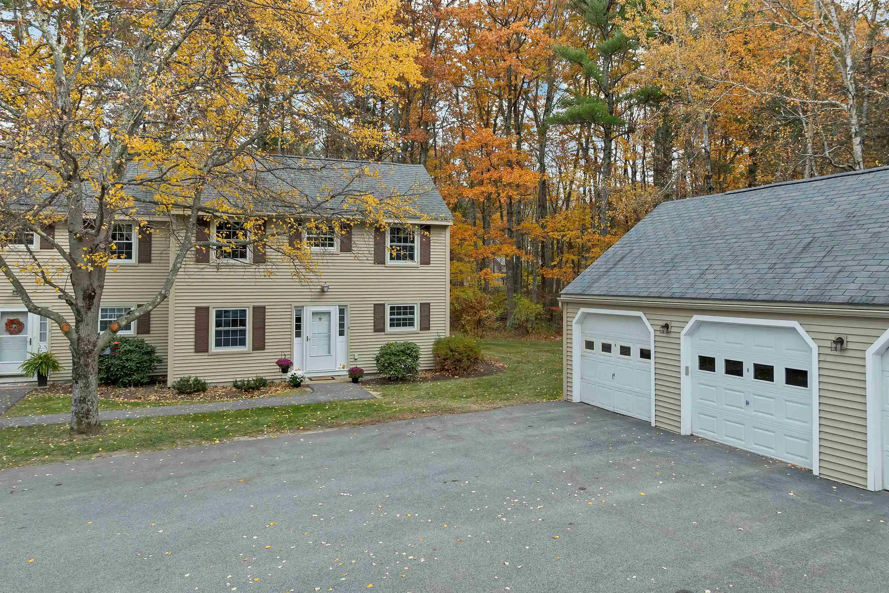 Photo 1 of Townhouse for sale at 4 Wolfeboro Comn, Wolfeboro, NH 03894 | MLS# 5115715 | Listing updated on 2026-10-30