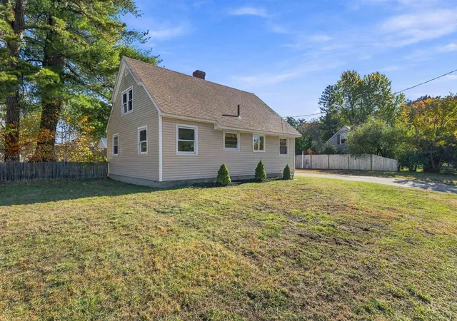 Photo 1 of Single family home for sale at 47 Palisade Dr, Nashua, NH 03062 | MLS# 5115976 | Listing updated on 2026-10-30