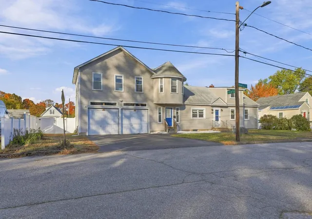 Single family home for sale at 130 Knowlton St, Manchester, NH 03103 | MLS# 5116099
